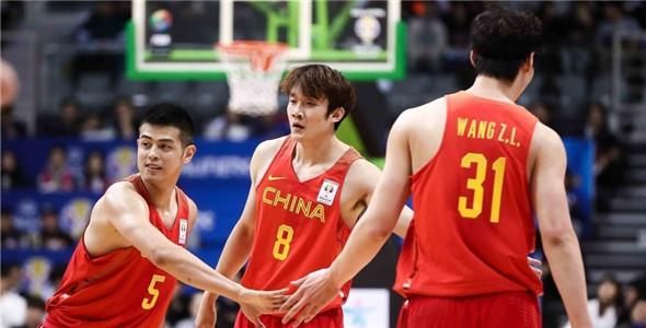 丁外援进攻无解,中国男篮大胜韩国,中国队重回