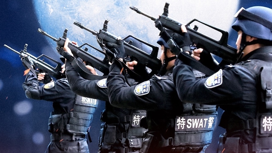 《勇者无惧》中秋海报:守护安宁 万家团圆 《勇者无惧》中秋海报:守护安宁 万家团圆