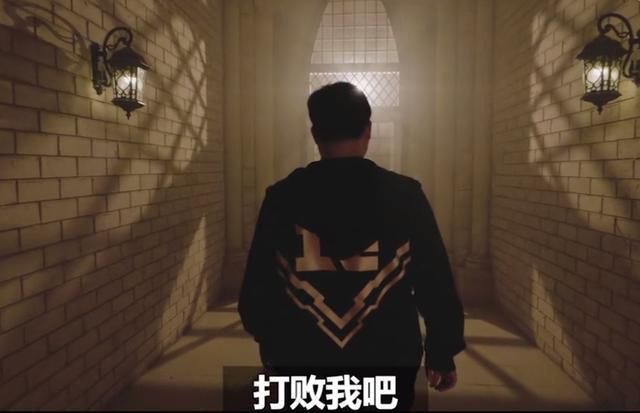 为什么主播换平台都要违约跳槽?看完网友的评