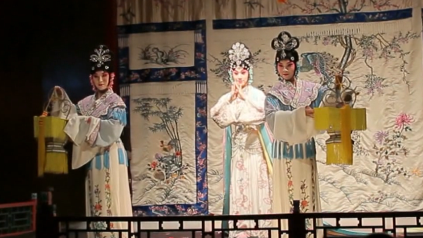 走进正乙祠戏楼 感受京韵文化 走进正乙祠戏楼 感受京韵文化