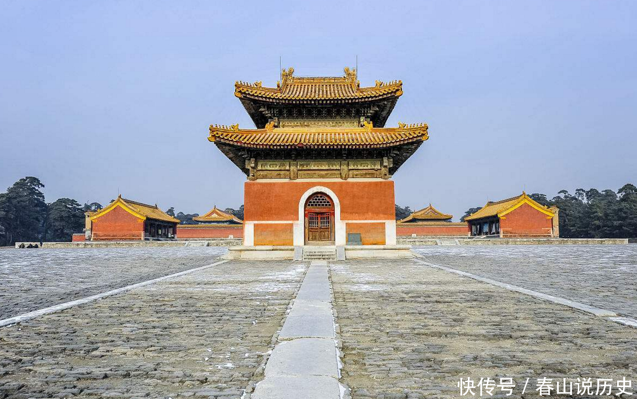 雍正皇帝之墓被盗,专家赶到现场挖出一东西,为