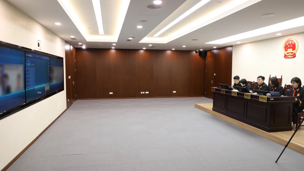 北京互联网法院开庭审理全国首例涉及AI绘画大模型训练著作权侵权案 北京互联网法院开庭审理全国首例涉及AI绘画大模型训练著作权侵权案