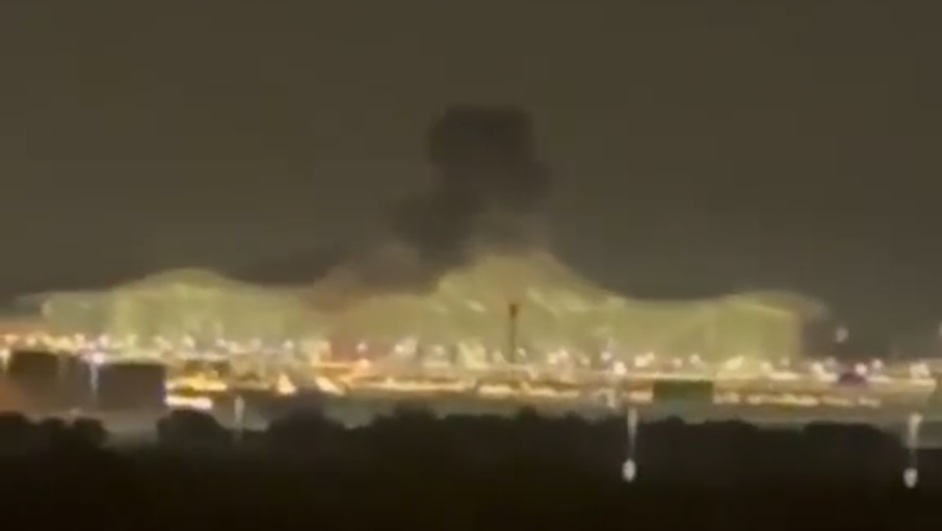 迪拜国际机场遭遇无人机袭击已造成一名亚洲公民死亡七人受伤