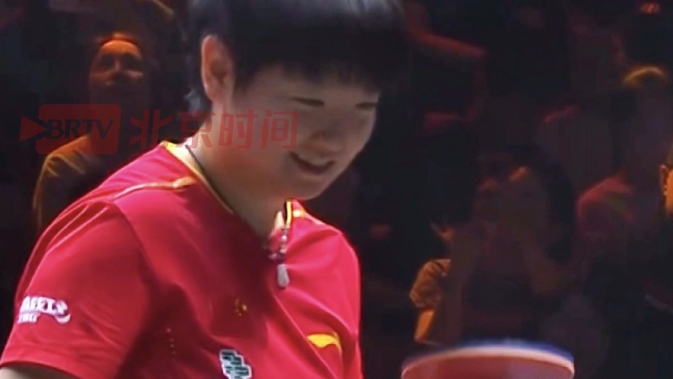 孙颖莎4-2战胜陈幸同，成功晋级决赛