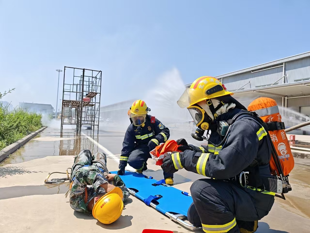 “安全生产月”大兴消防救援支队积极开展消防宣传活动 “安全生产月”大兴消防救援支队积极开展消防宣传活动