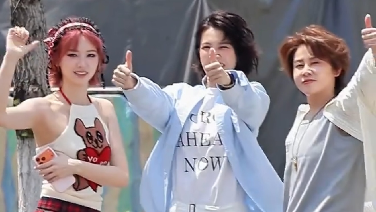 曾沛慈王濛黄灿灿公演上班路透