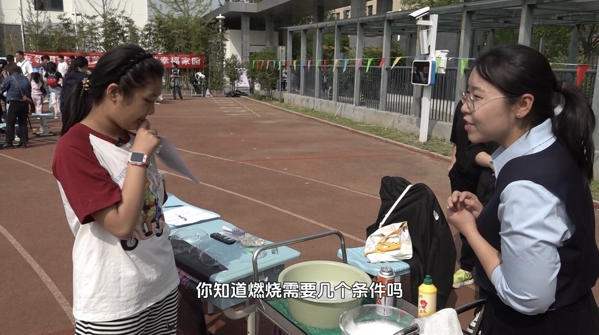 春日文化游园会 103个特色课程展位集中亮相 春日文化游园会 103个特色课程展位集中亮相