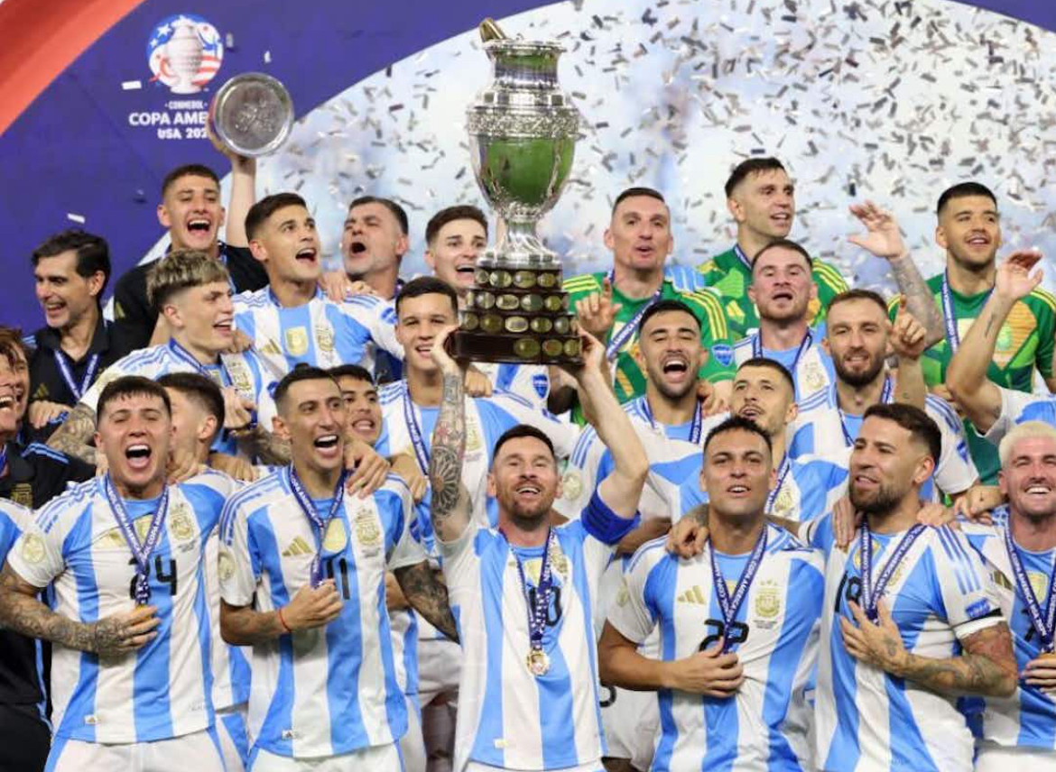 美洲杯-梅西伤退落泪劳塔罗替补制胜阿根廷加时1-0哥伦比亚卫冕 美洲杯-梅西伤退落泪劳塔罗替补制胜阿根廷加时1-0哥伦比亚卫冕