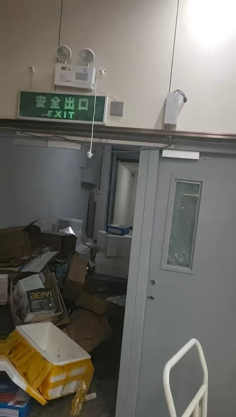 丰台消防开展九小场所消防安全检查两家违规商户被约谈