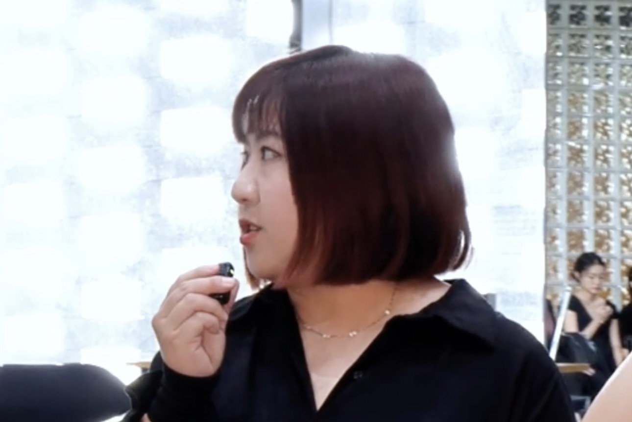 大戏看北京｜话剧《麦克白夫人是谁？》 三姐妹既虚又实_北京时间