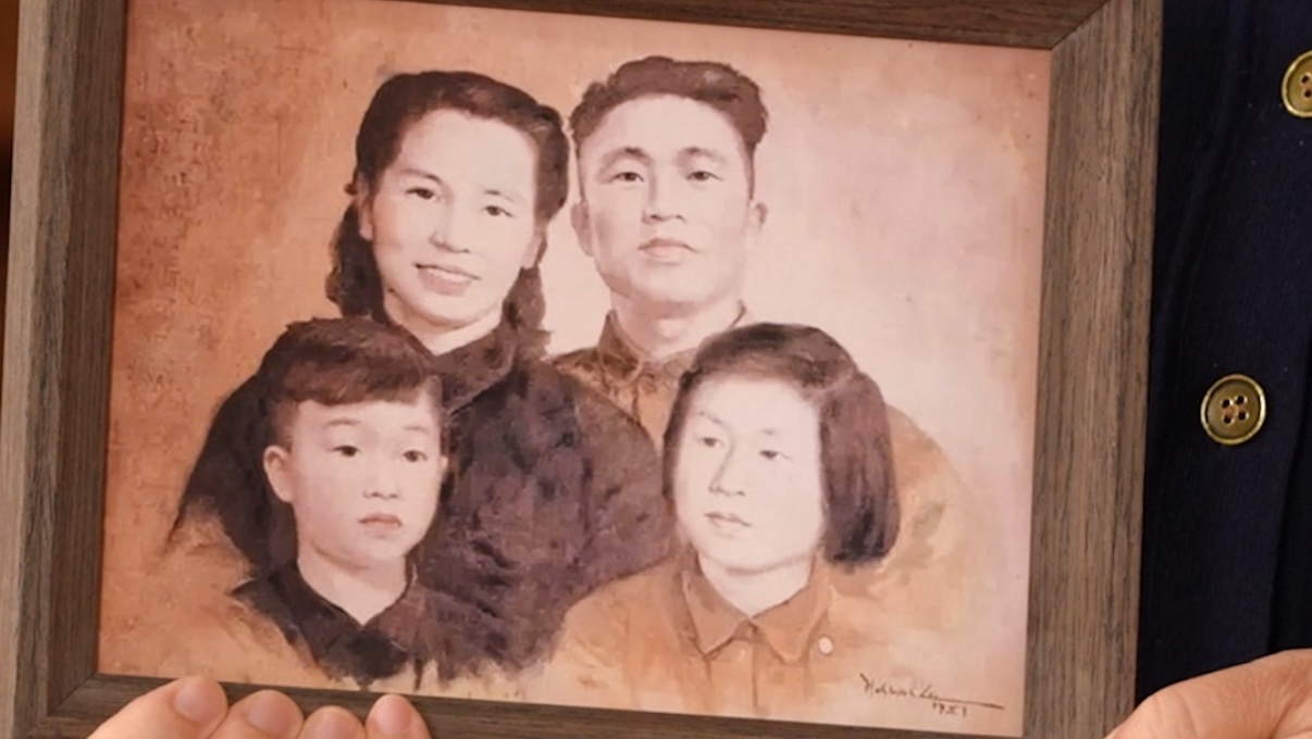 团圆近在眼前!朱枫在开国大典当天写的信,藏着她的生死抉择 团圆近在眼前!朱枫在开国大典当天写的信,藏着她的生死抉择