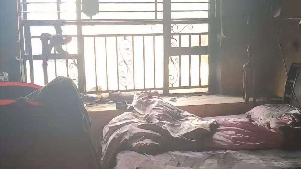 锂电池家中起火 两小孩双双遇难，爷爷不在家 继奶奶独自逃生