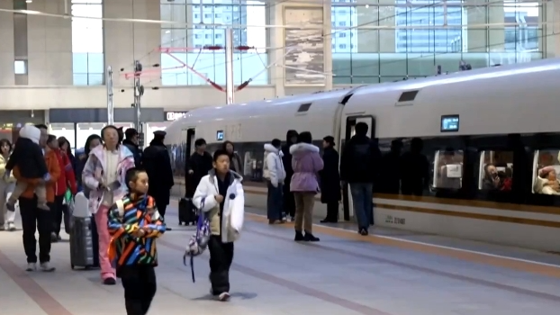 京张高铁8趟列车试点人和雪具同车出行 京张高铁8趟列车试点人和雪具同车出行