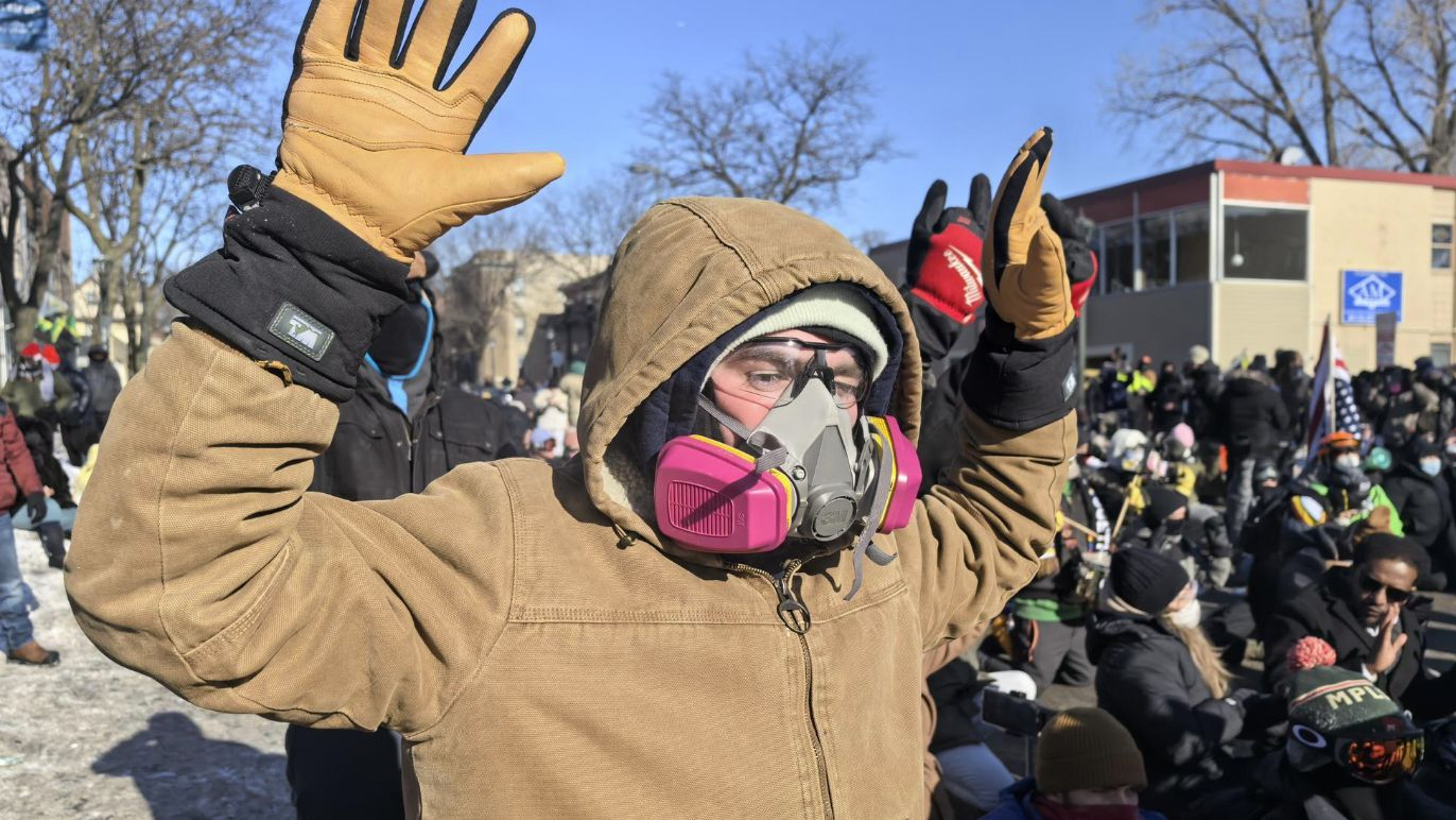 美民主党主政地方政府对抗联邦执法态势升级 特朗普“退”了一步