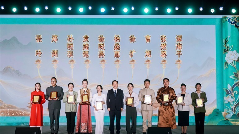 全球菁英导游词在武当山首发，金牌导游现场声动世界