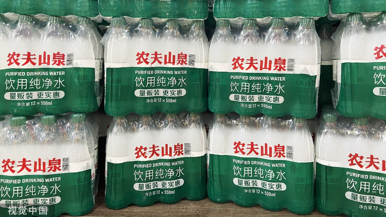 饮用水？矿泉水？媒体质问“农夫山泉到底是啥水”？