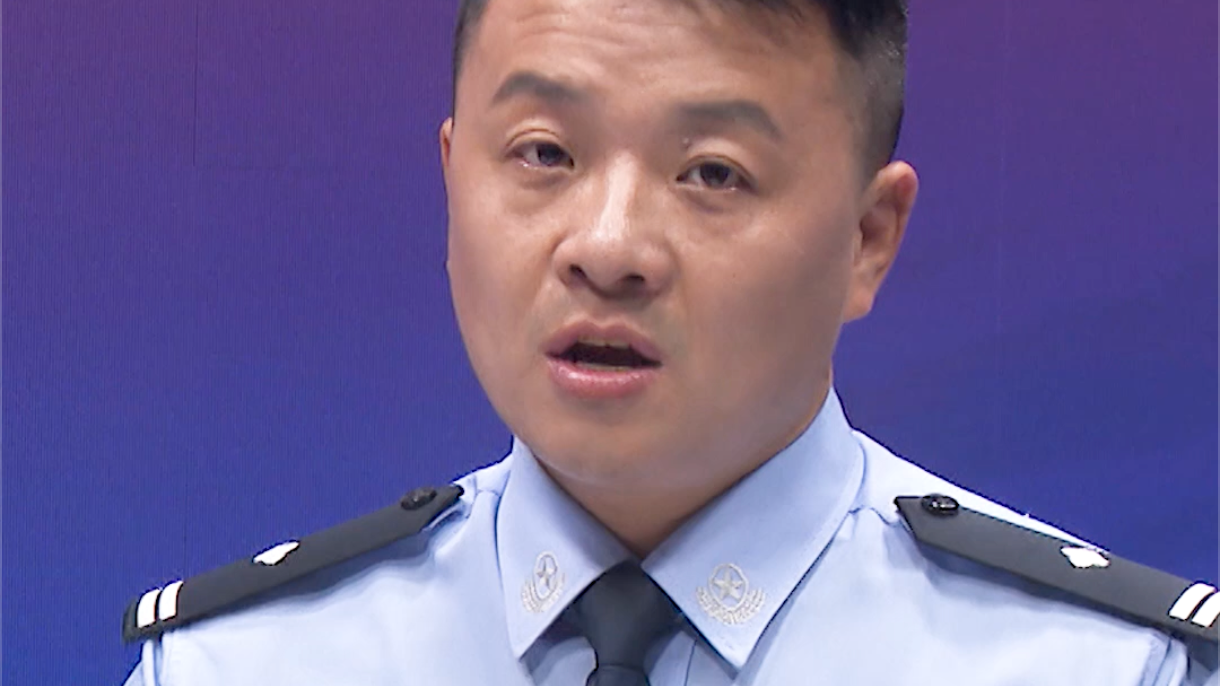 家有小学生注意!6岁娃领皮肤,被假警察吓唬。 家有小学生注意!6岁娃领皮肤,被假警察吓唬。