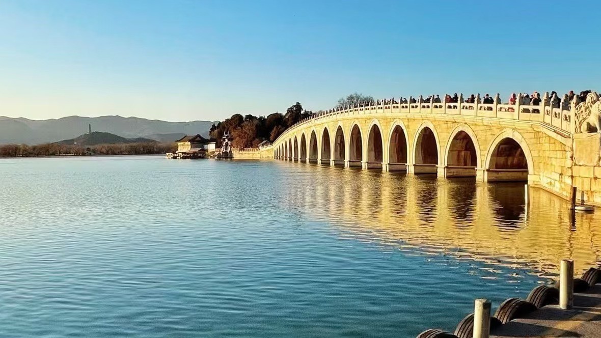 今天北风强劲,最高气温4℃,风寒效应明显,外出注意防风防寒 今天北风强劲,最高气温4℃,风寒效应明显,外出注意防风防寒
