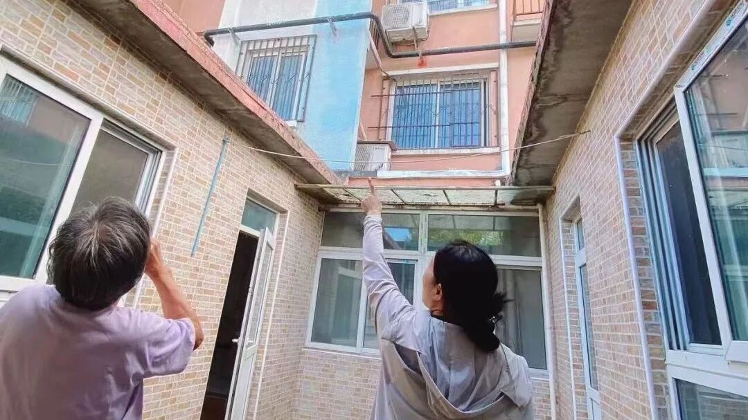 林校路街道这两个社区，如何请走天上来的“不速之客”
