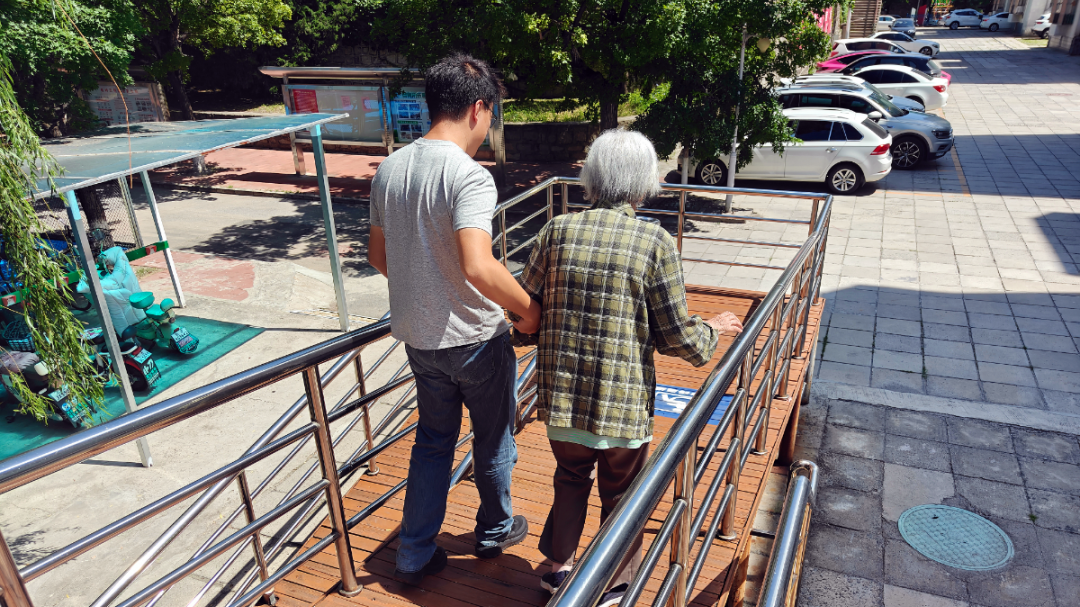 文明创建 | 房山区东风街道：用心办好群众事，为民服务零距离