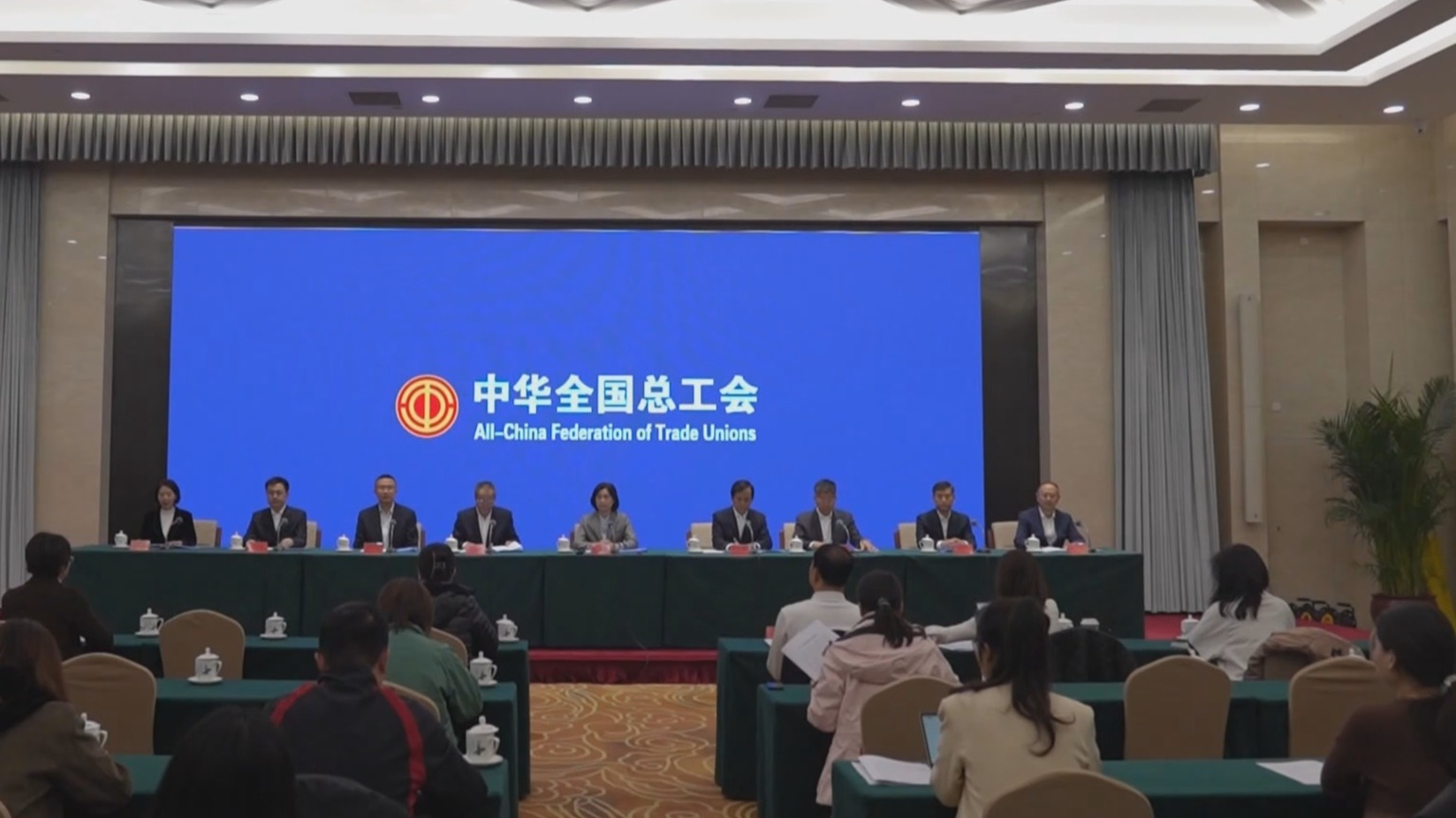 深化产业工人队伍建设改革 北京推动每年500名工匠人才培育选树工程