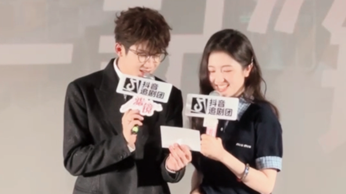 大戏看北京|檀健次 李兰迪 还原“哪吒rap” 大戏看北京|檀健次 李兰迪 还原“哪吒rap”