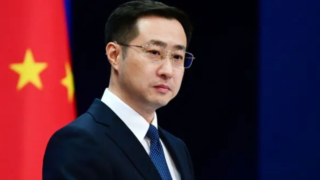 中方强烈谴责美方：直接打中国政府官员的主意，赤裸裸的政治挑衅！