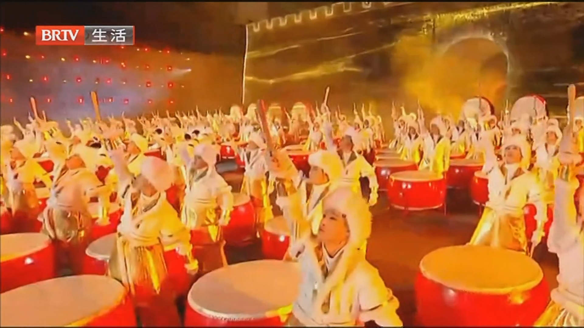 居庸关长城迎新年 光影秀精彩上演