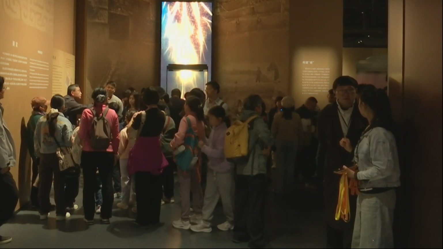 “看·见殷商”大展落幕 探索文商旅体融合新样板 “看·见殷商”大展落幕 探索文商旅体融合新样板