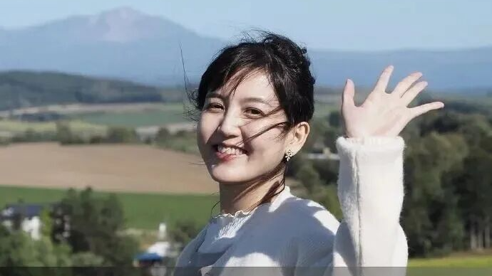 女歌手因患罕见病去世,年仅34岁!医生提醒:警惕以下症状 女歌手因患罕见病去世,年仅34岁!医生提醒:警惕以下症状