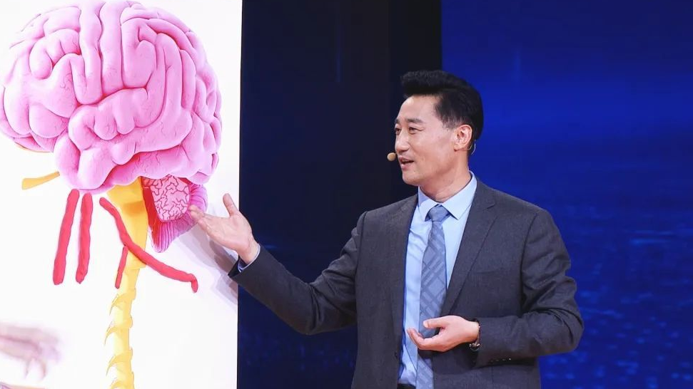 中风前，耳朵会发出3个预警，很多人都忽略了
