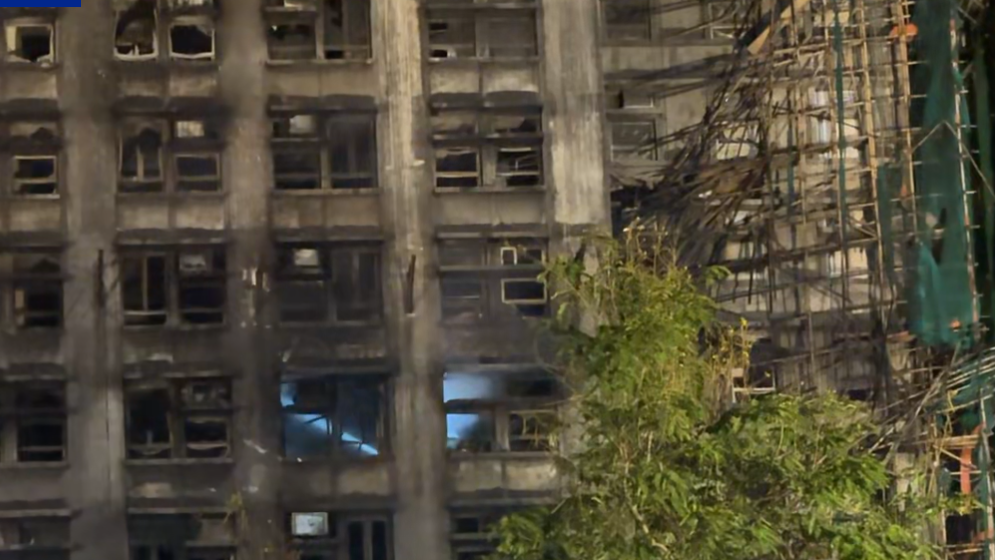 香港大埔火灾已致75人遇难,另有76人受伤 香港大埔火灾已致75人遇难,另有76人受伤