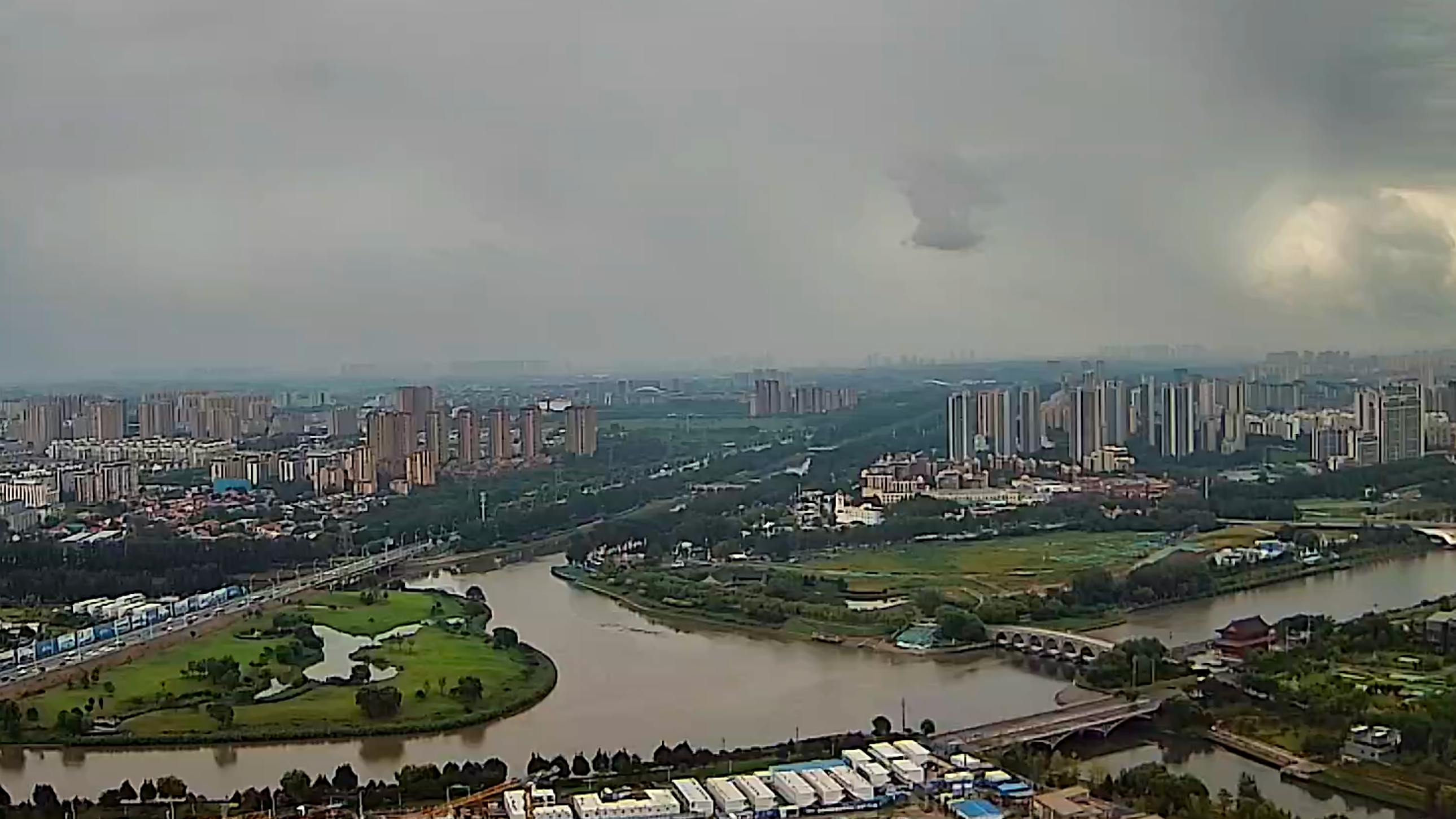 慢直播|副中心五河交汇——北京邮储大厦(副中心) 慢直播|副中心五河交汇——北京邮储大厦(副中心)