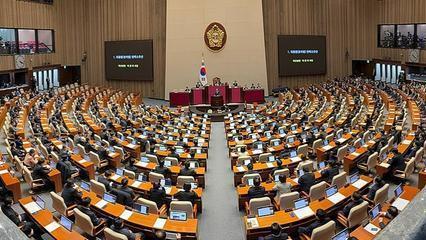 尹锡悦被弹劾后称“绝不放弃,将战至最后一刻” 尹锡悦被弹劾后称“绝不放弃,将战至最后一刻”