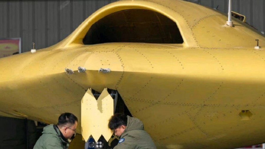 重大突破！彩虹-7成功首飞 逐风而上 瞰见锋芒 为中国智造点赞