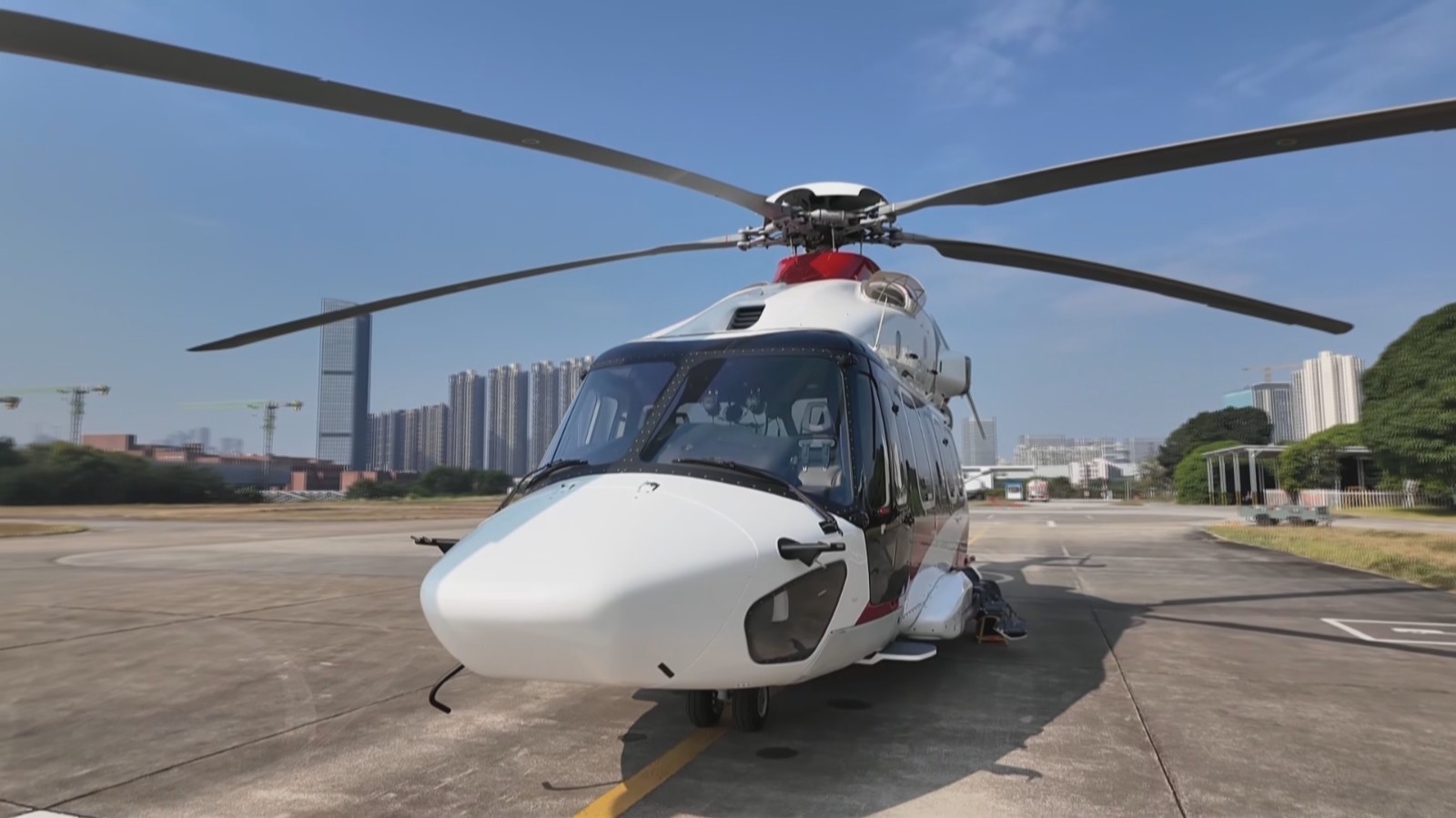 15分钟!深圳打“飞的”直飞香港机场 15分钟!深圳打“飞的”直飞香港机场