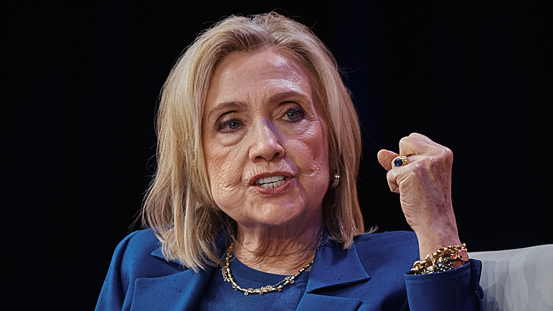 希拉里称对爱泼斯坦犯罪行为不知情 希拉里称对爱泼斯坦犯罪行为不知情