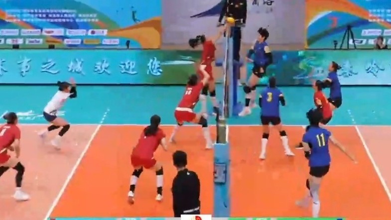 全运会排球资格赛开打 北京女排收获“开门红”