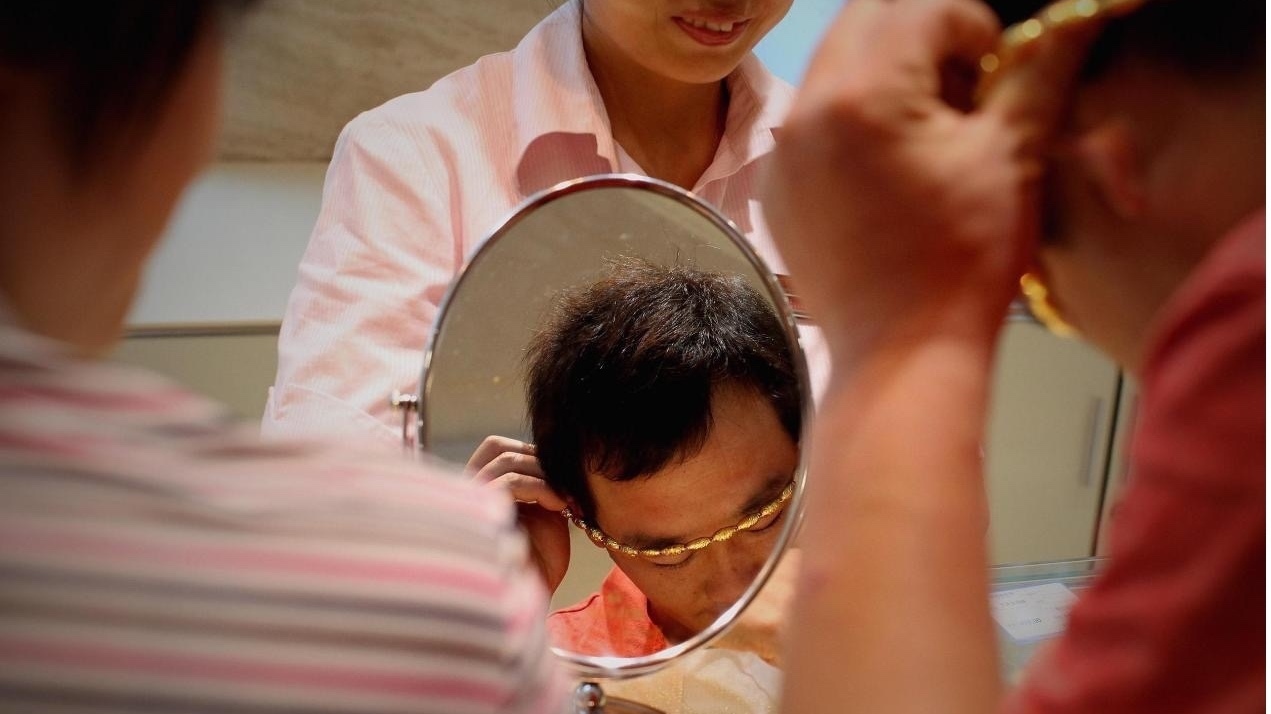 黄金行业预计金价一年内将上涨10% 再创纪录新高 黄金行业预计金价一年内将上涨10% 再创纪录新高