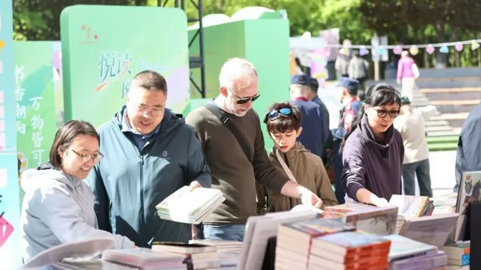 AI时代,我们为什么还要读书? AI时代,我们为什么还要读书?