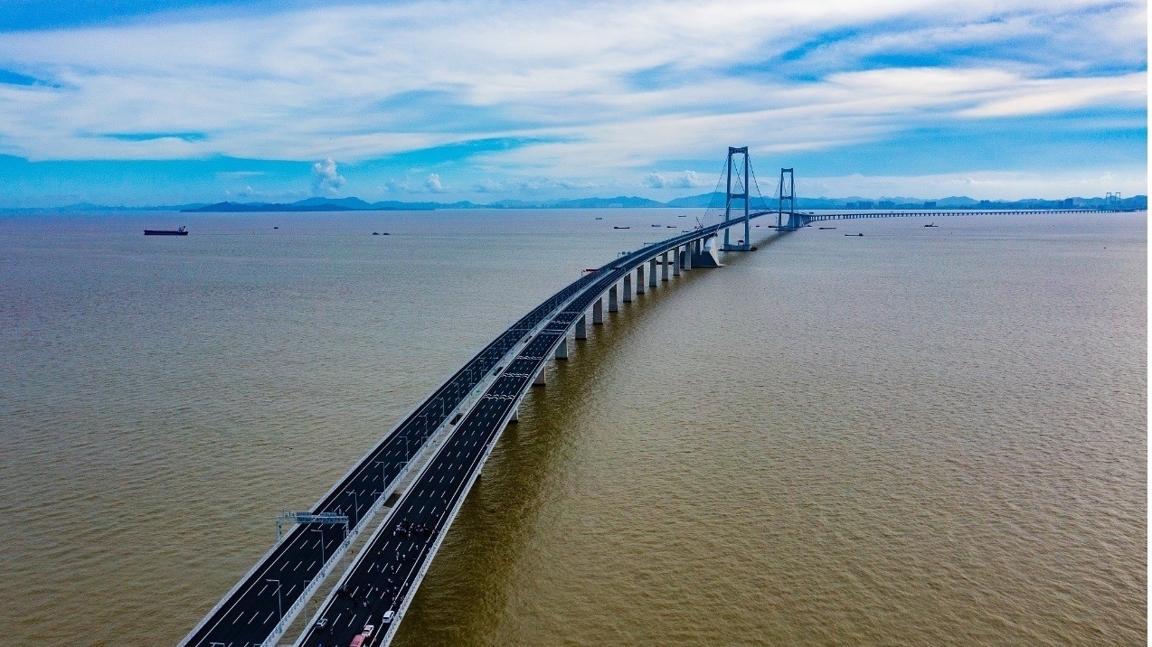 72小时通车超30万车次,深中通道架起“超级通道” 72小时通车超30万车次,深中通道架起“超级通道”