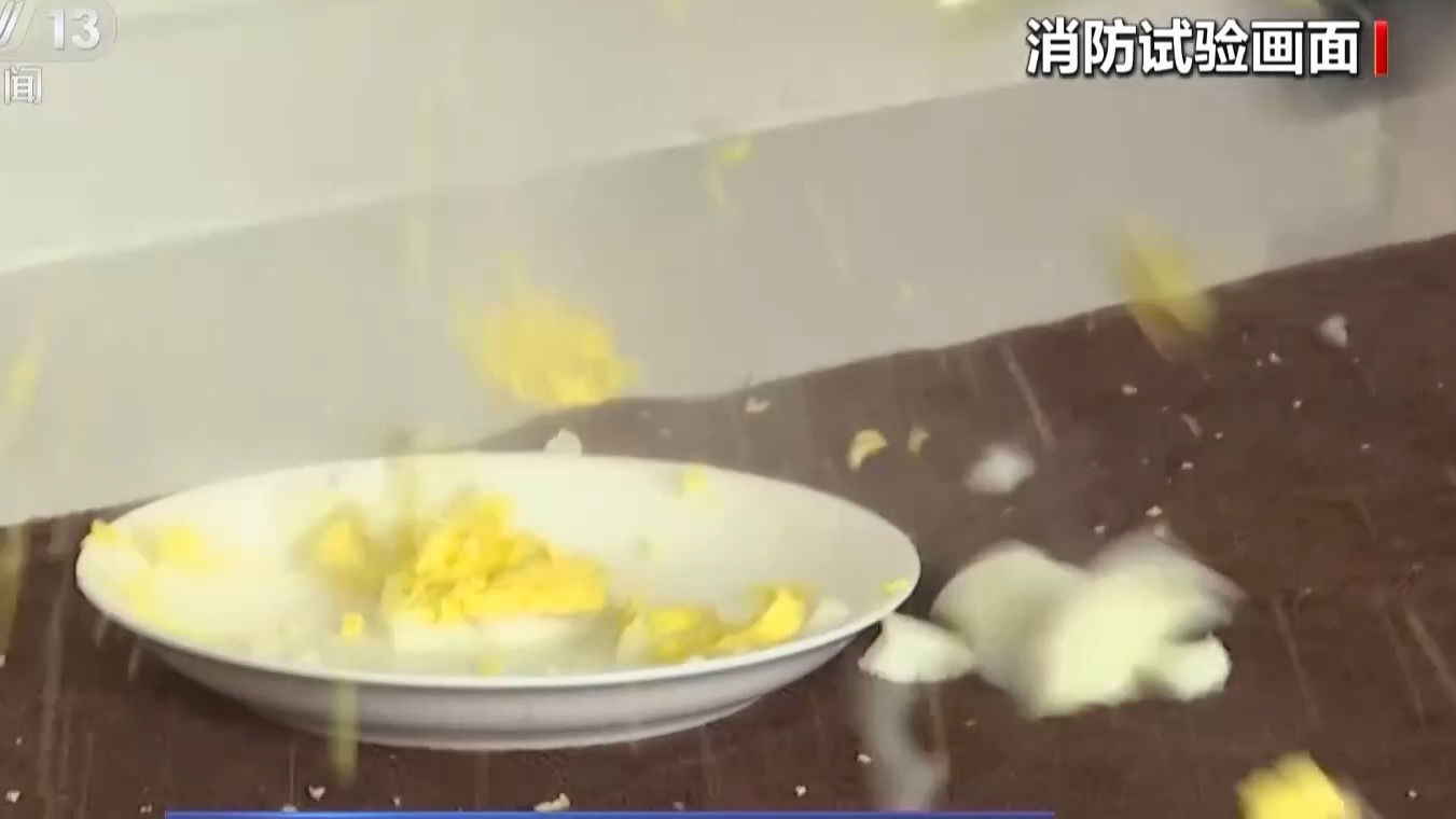 鸡蛋变“炸蛋” 牛奶成“喷泉” 使用微波炉警惕这些“雷区”