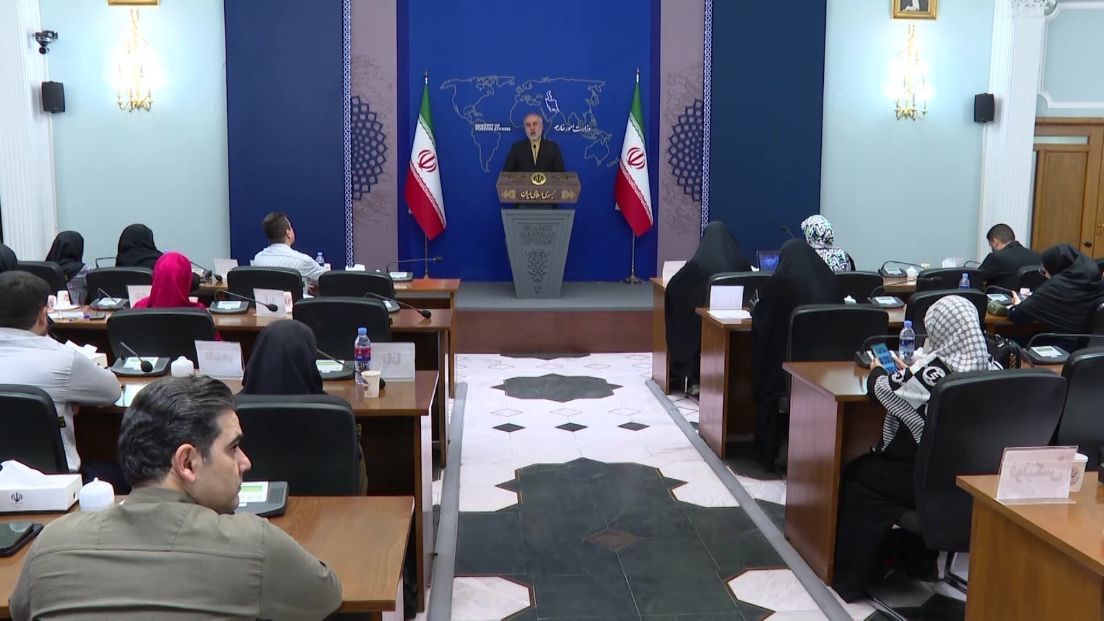 伊朗新政府将优先发展同中俄等国关系