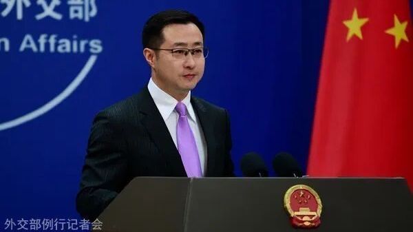 日方有关草案无端指责抹黑中国正常军事活动，外交部回应