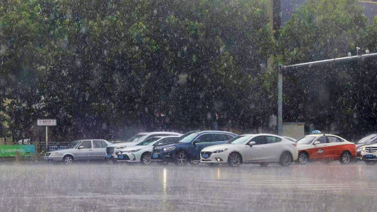 北京降雨趋于明显 密云、怀柔处暴雨红色预警中