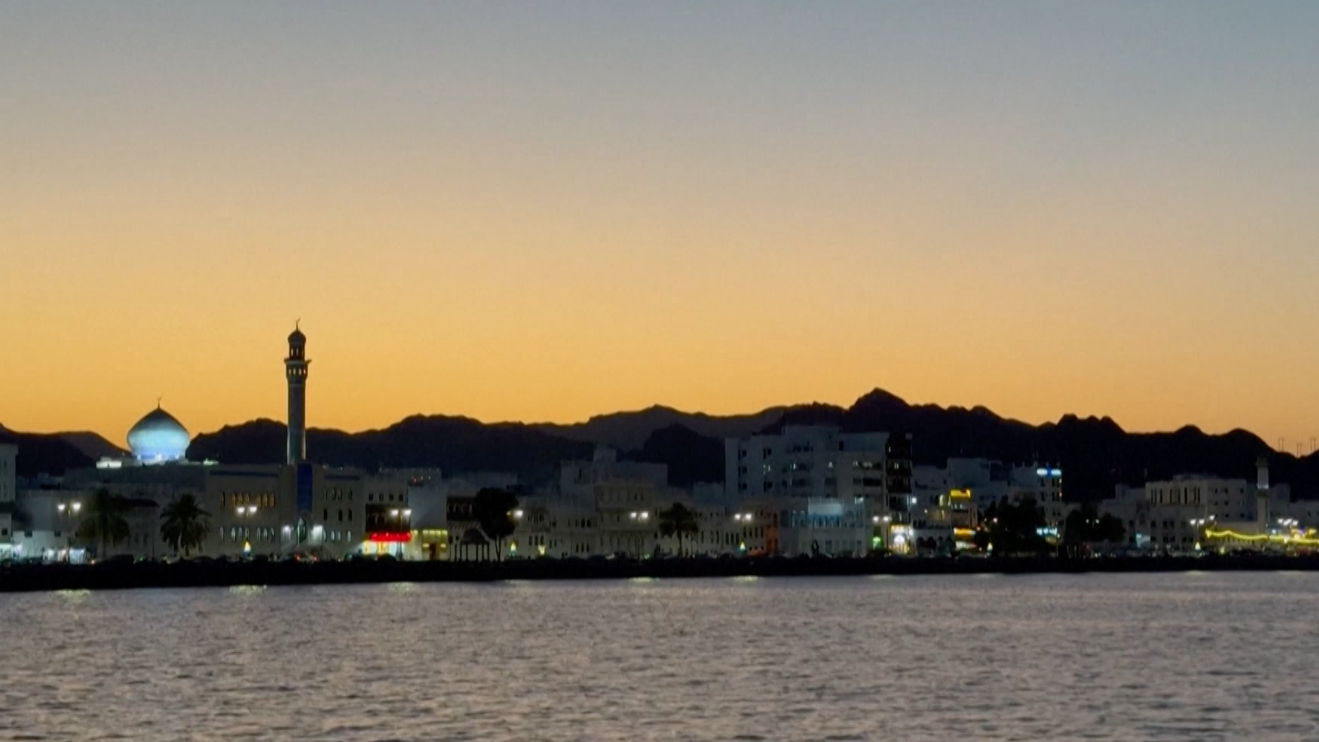 伊朗美国今日在阿曼举行谈判 谈判方式仍是悬念