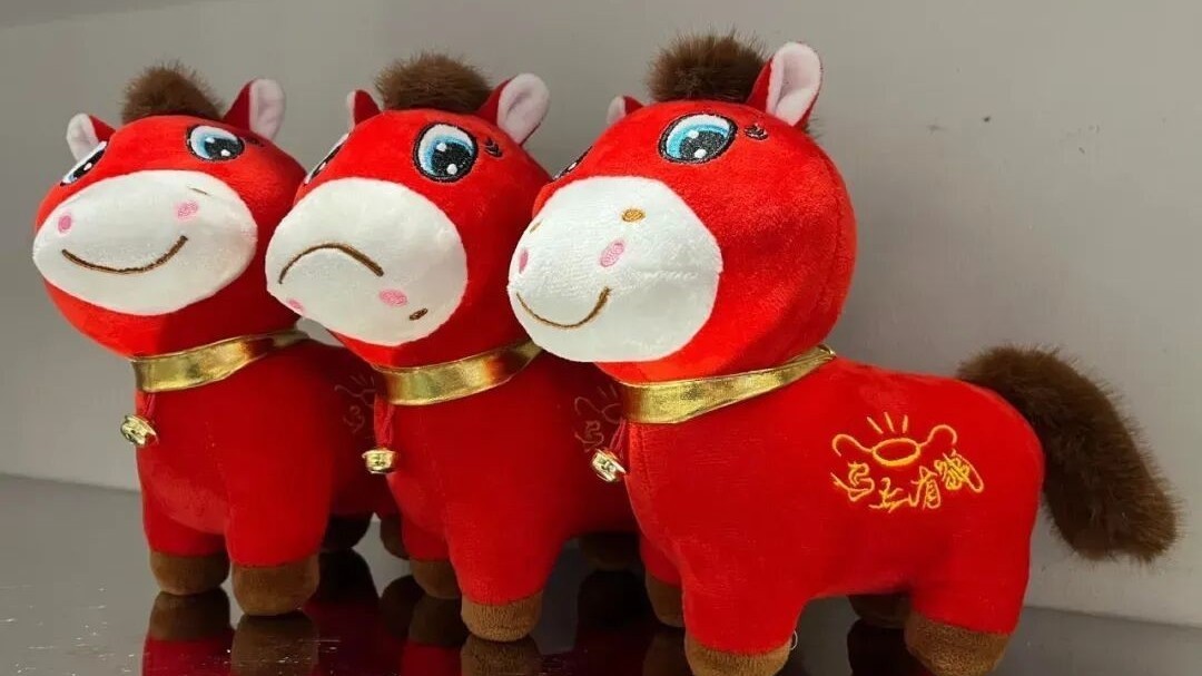 工人操作失误 意外成就爆款！