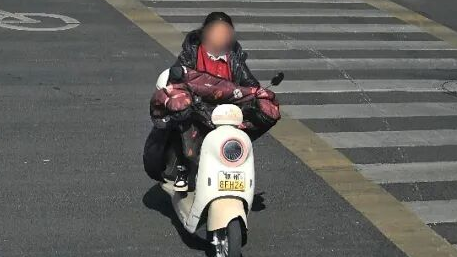 @所有家长：你戴头盔的样子，是孩子最好的榜样！