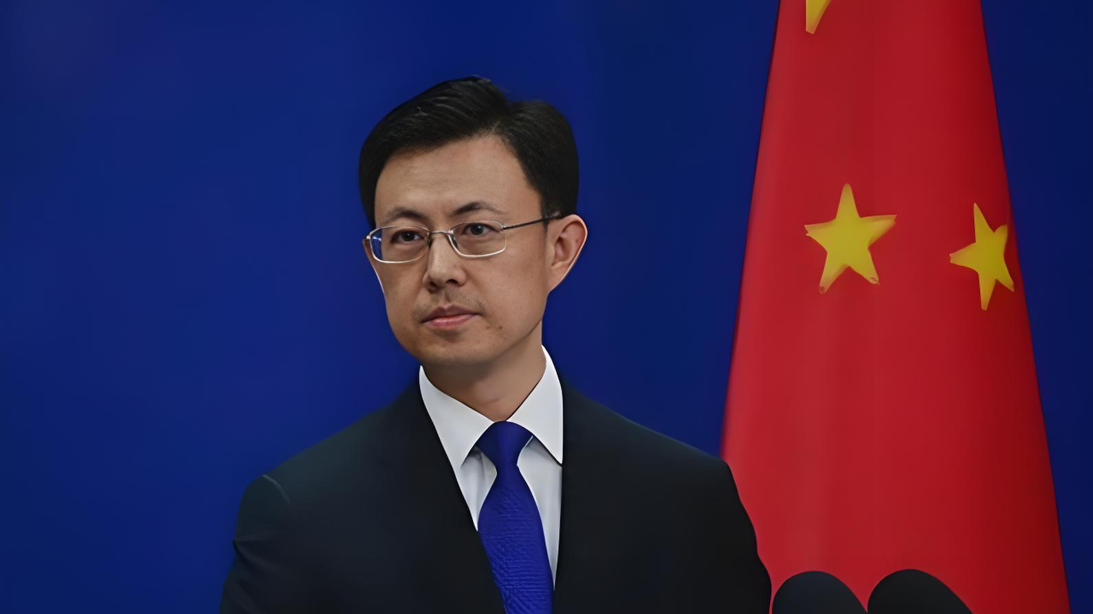 特朗普称中美将在APEC峰会达成贸易协议,但两国元首未必见面,外交部回应 特朗普称中美将在APEC峰会达成贸易协议,但两国元首未必见面,外交部回应