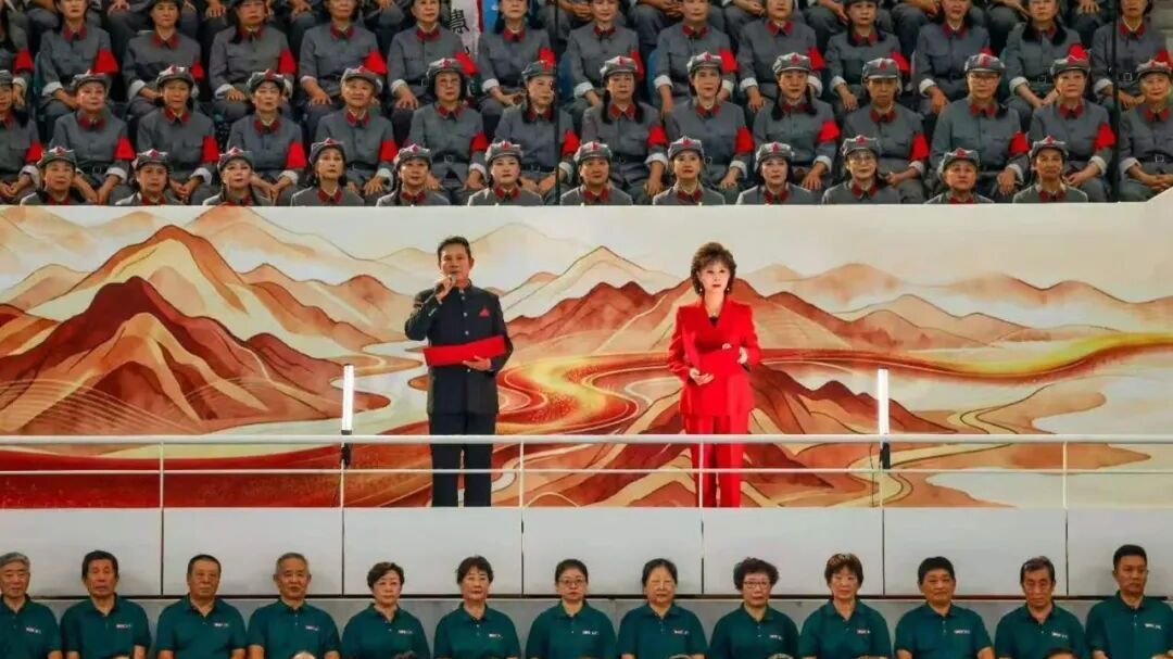 近3000人齐聚“冰丝带”，再度唱响长征组歌——
